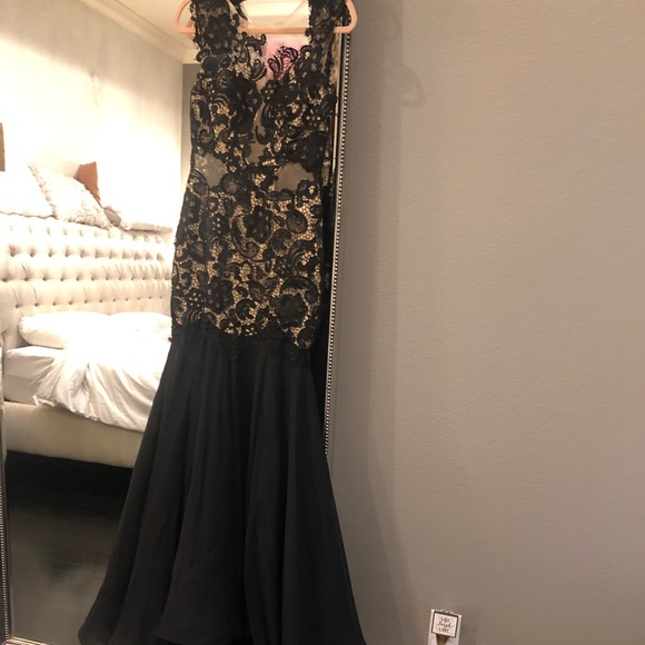 MacDuggal 2013 prom/ball gown - Picture 5 of 6